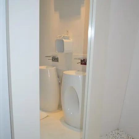 De Luxe 